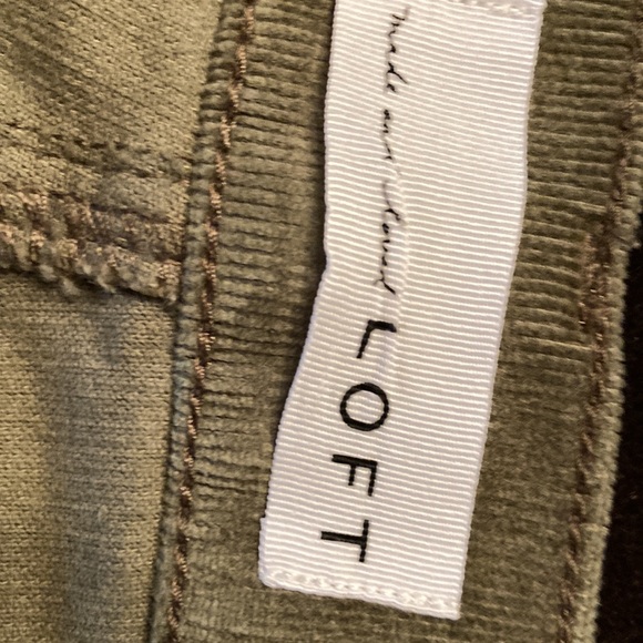 Loft corduroy pine green, modern-skinny, size 14, side zipped pants. - Picture 3 of 4